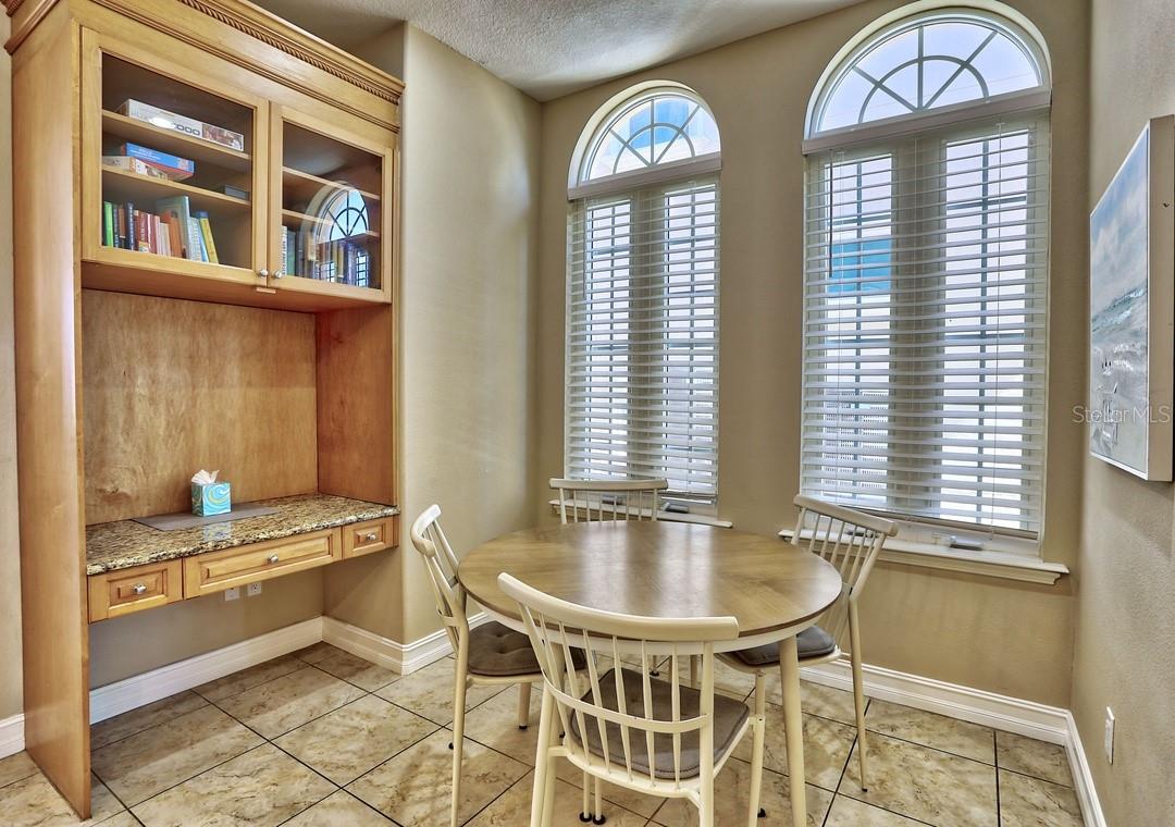 17810 LEE AVE — photo 19