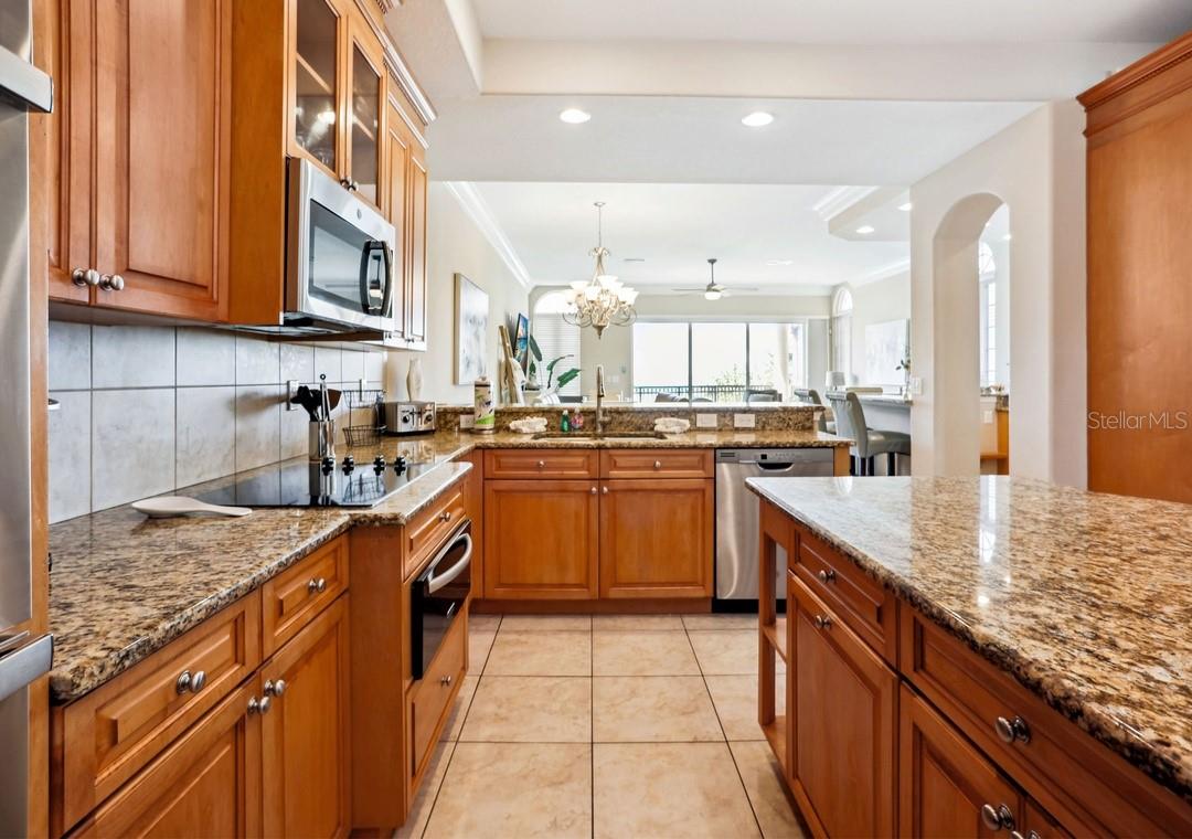 17810 LEE AVE — photo 12