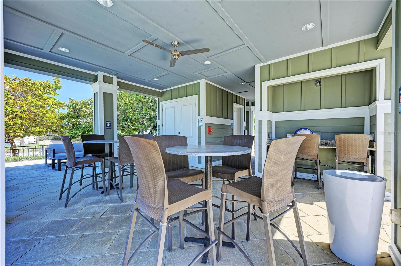 391 ARUBA CIR #401 — photo 98
