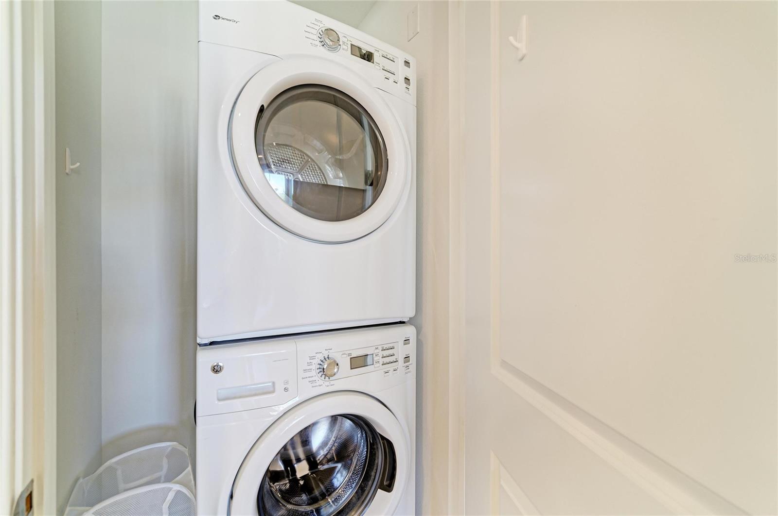 391 ARUBA CIR #401 — photo 38