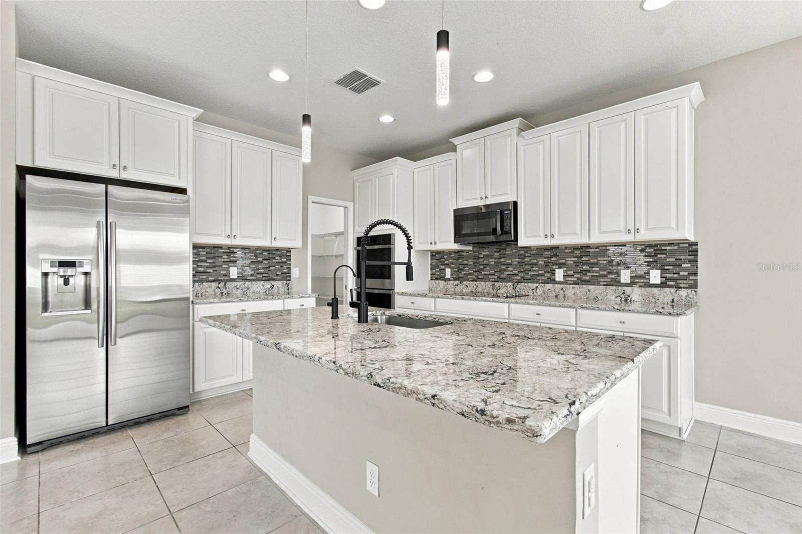 16159 MONTEREY GREENS CIR — photo 28