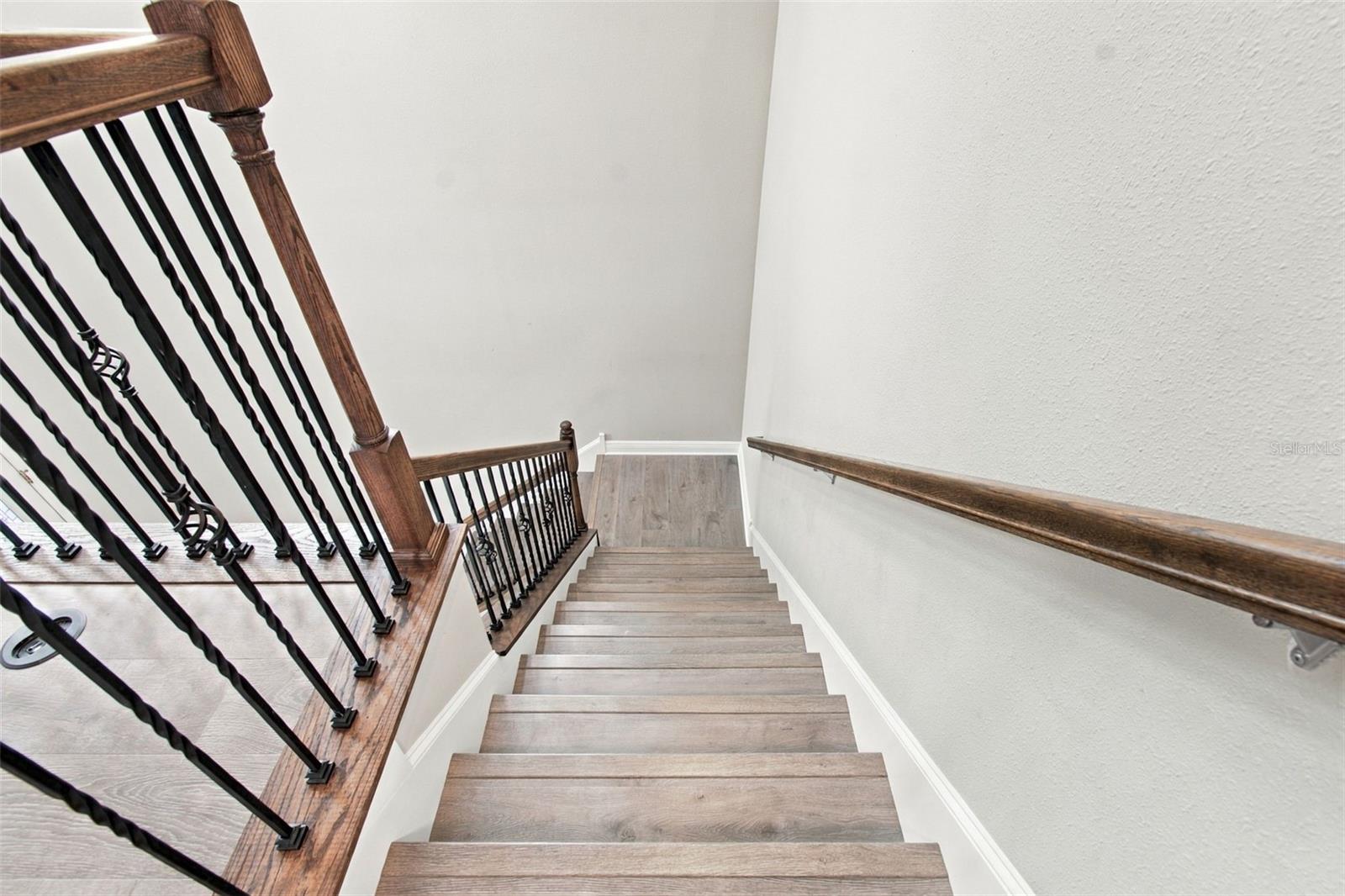 16159 MONTEREY GREENS CIR — photo 42