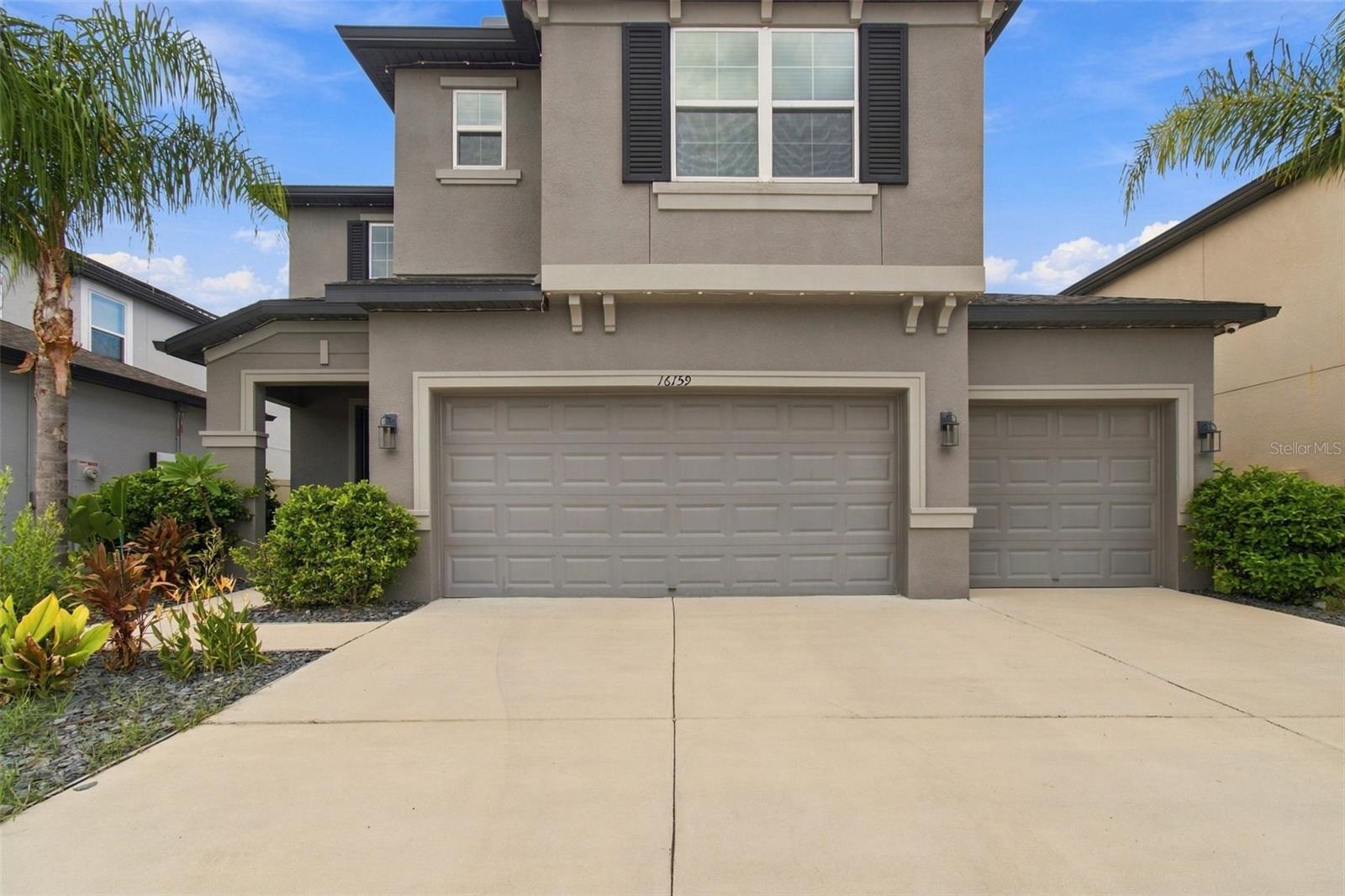 16159 MONTEREY GREENS CIR — photo 2