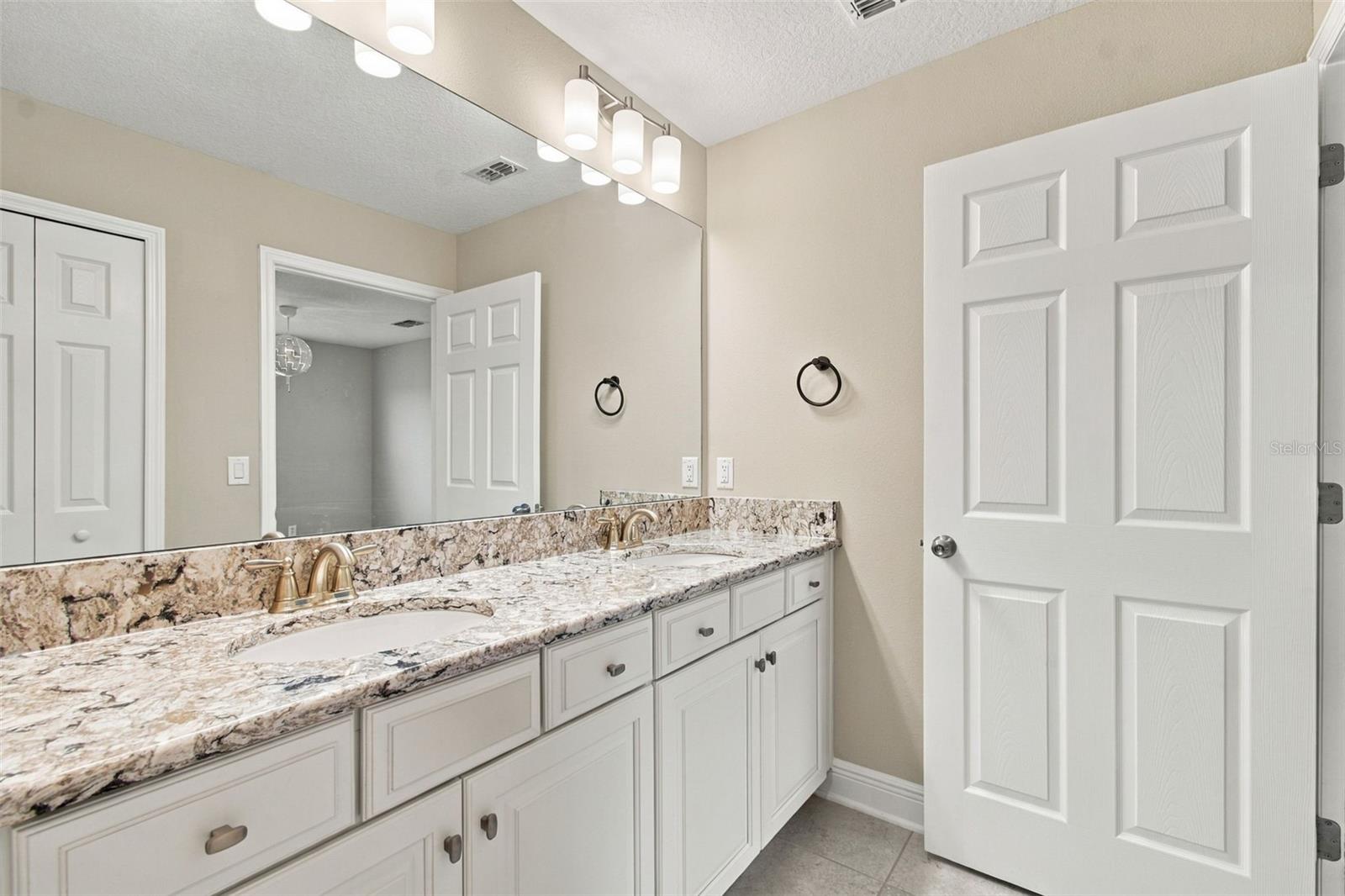 16159 MONTEREY GREENS CIR — photo 77