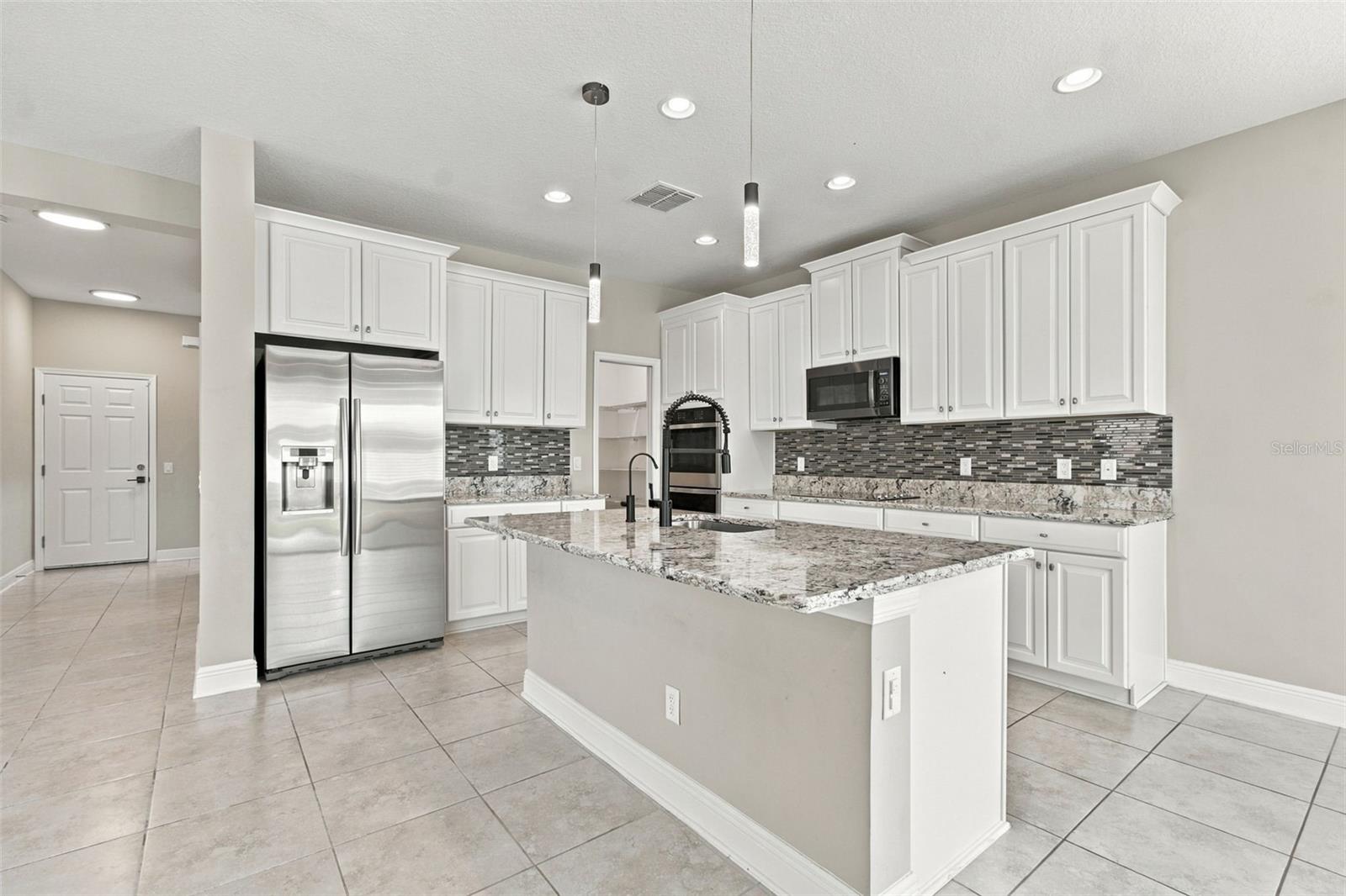16159 MONTEREY GREENS CIR — photo 29