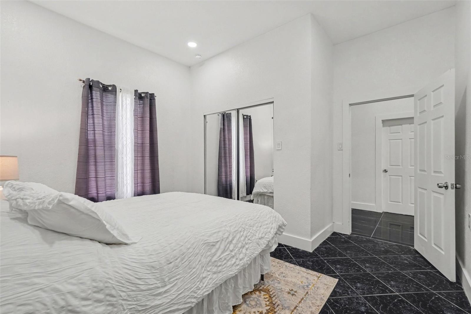 7040 LUMBERTON RD — photo 22