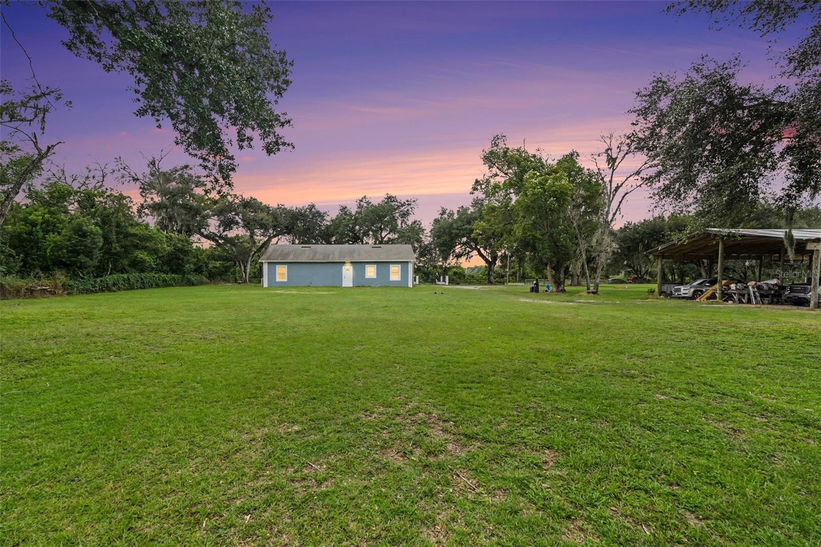 7040 LUMBERTON RD — photo 3