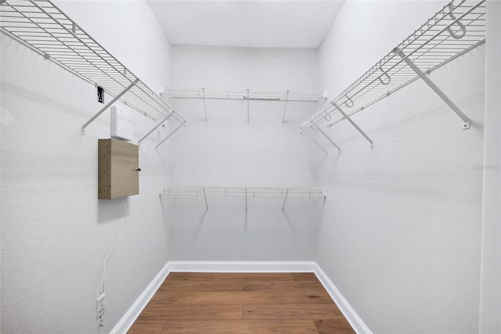 2442 W MISSISSIPPI AVE #25 — photo 37