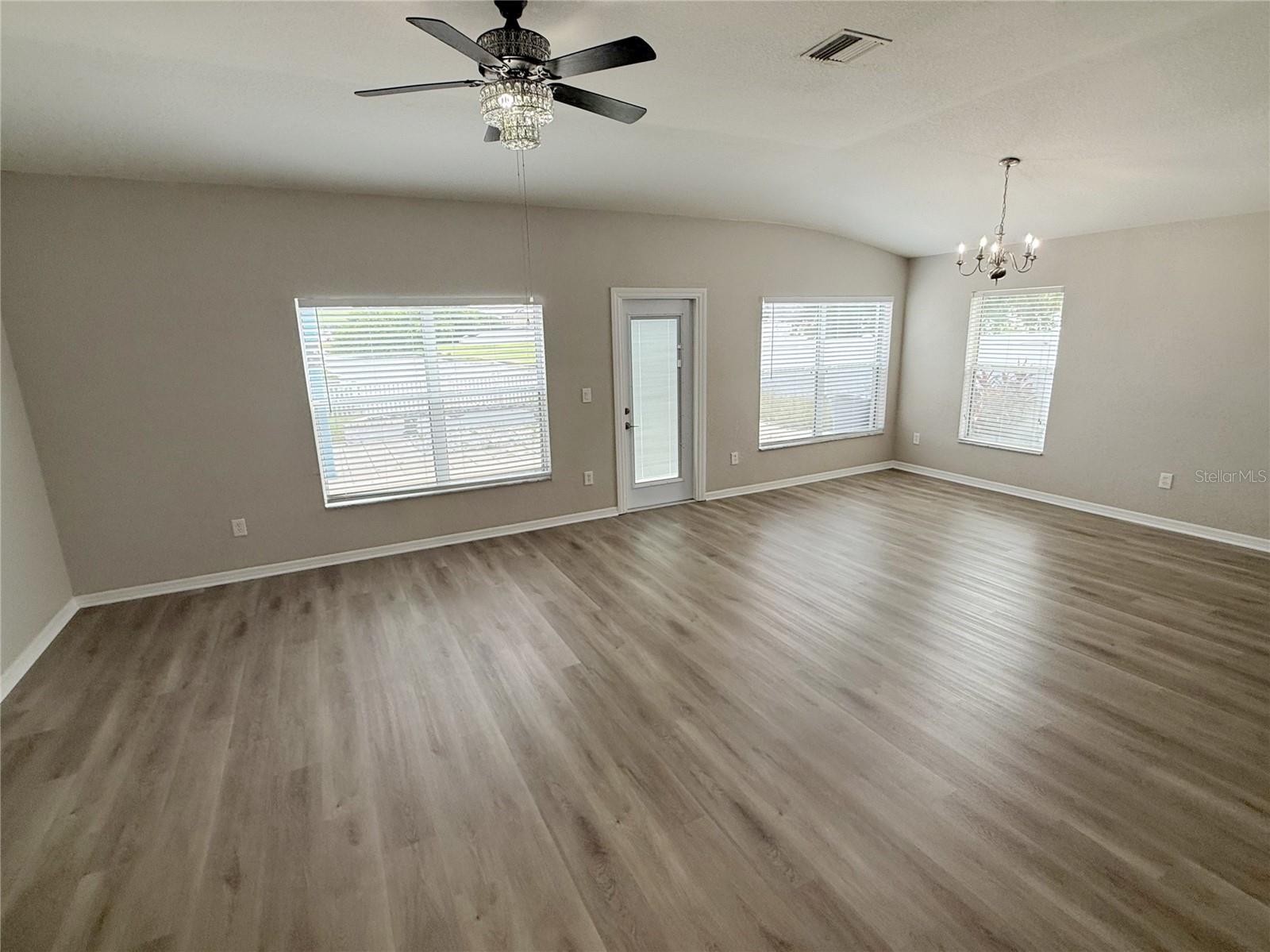 14214 EDINBURGH MOOR DR — photo 5
