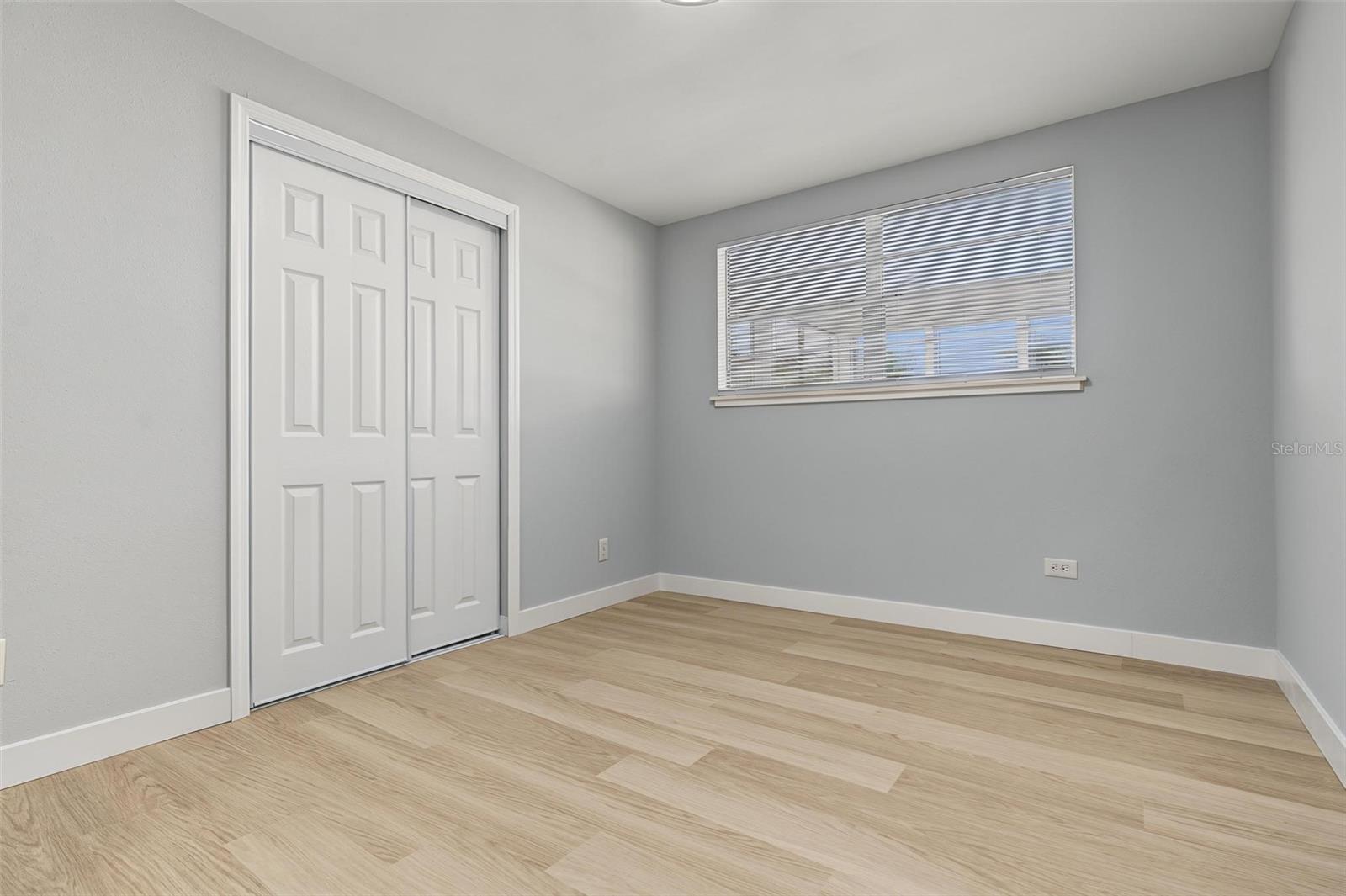 10025 CHESTNUT DR — photo 16