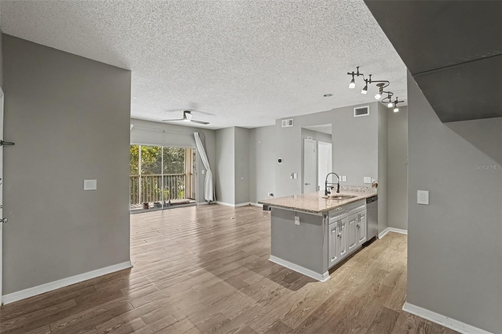 10024 STRAFFORD OAK CT #823 — photo 5