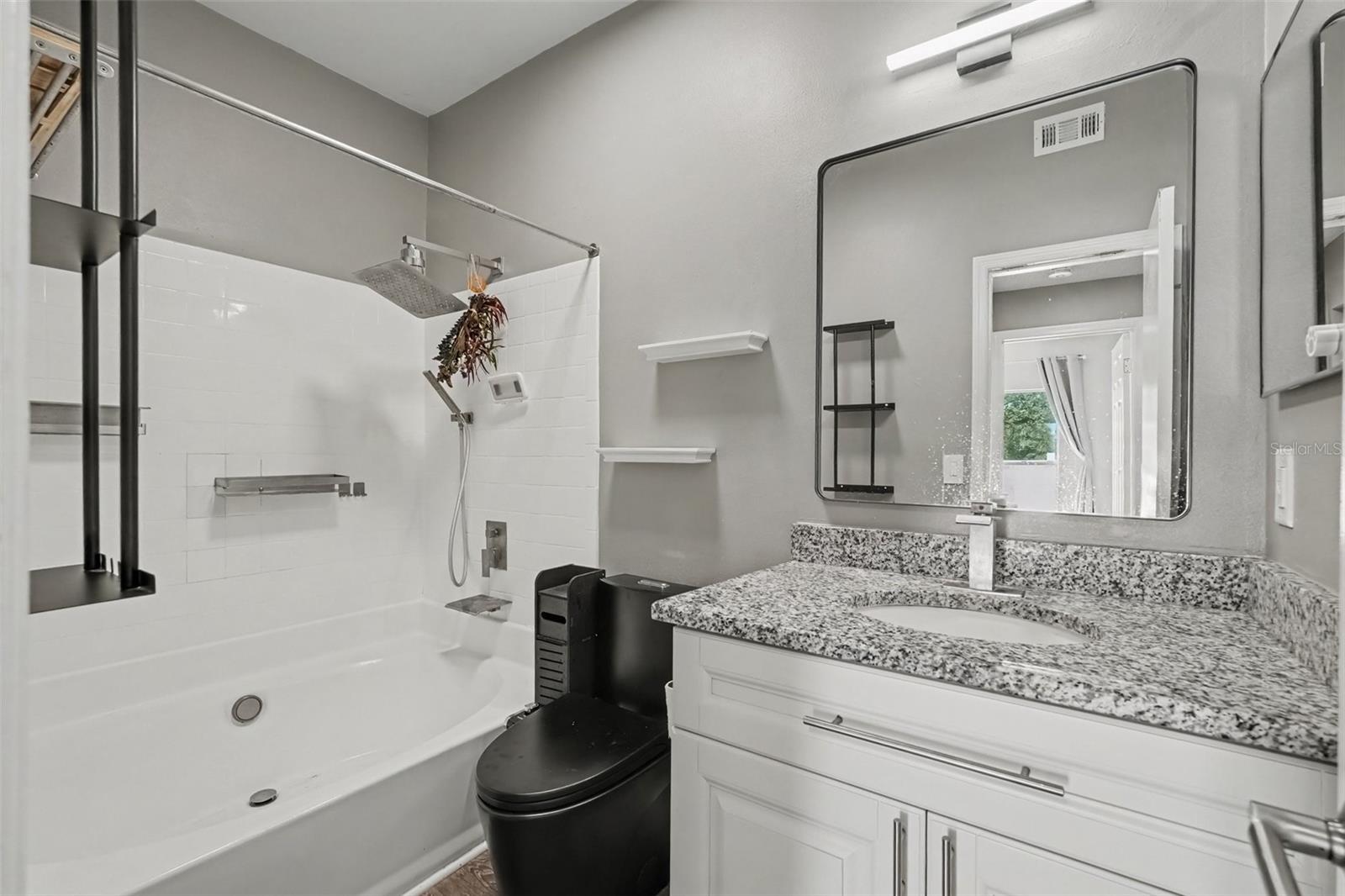 10024 STRAFFORD OAK CT #823 — photo 9