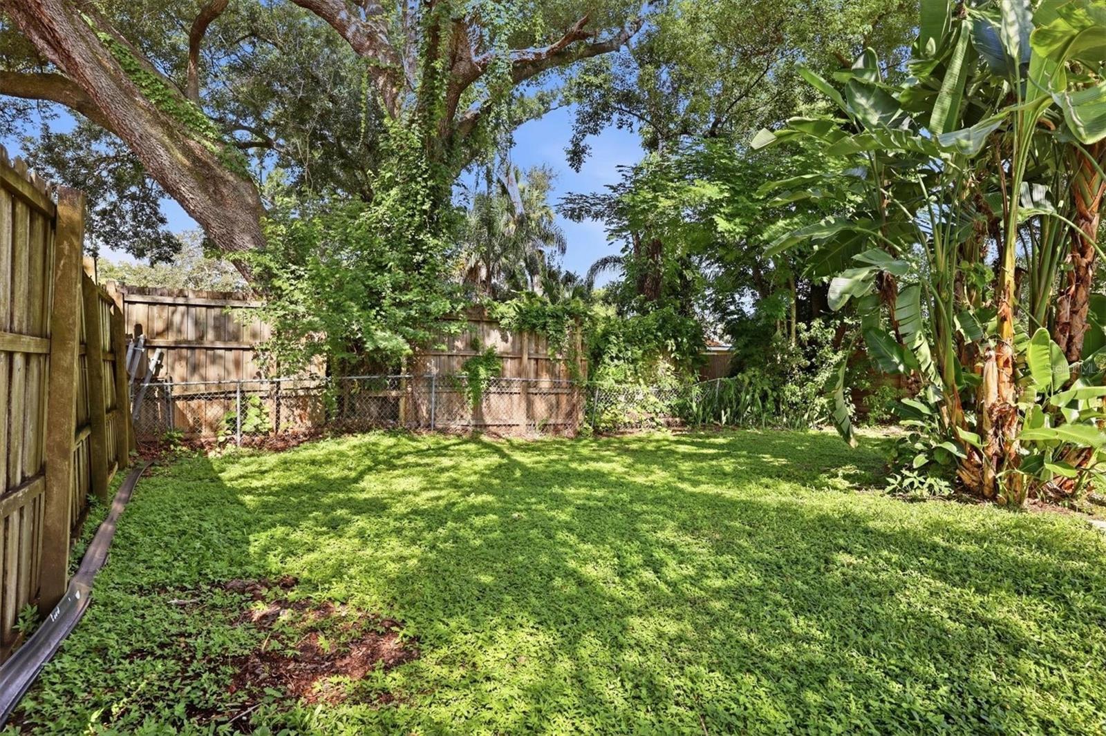 4620 VIOLET AVE — photo 31