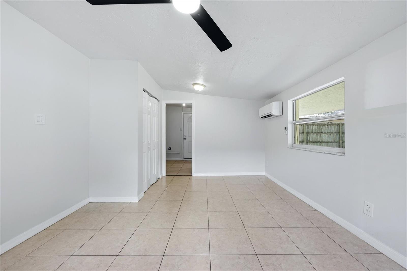 4620 VIOLET AVE — photo 18