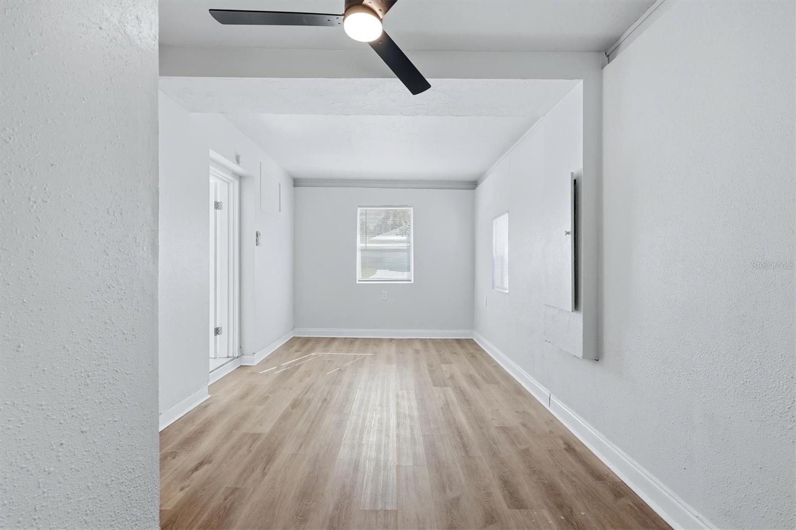 4620 VIOLET AVE — photo 24