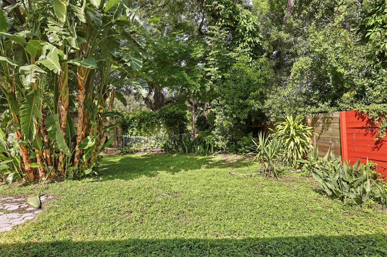 4620 VIOLET AVE — photo 35