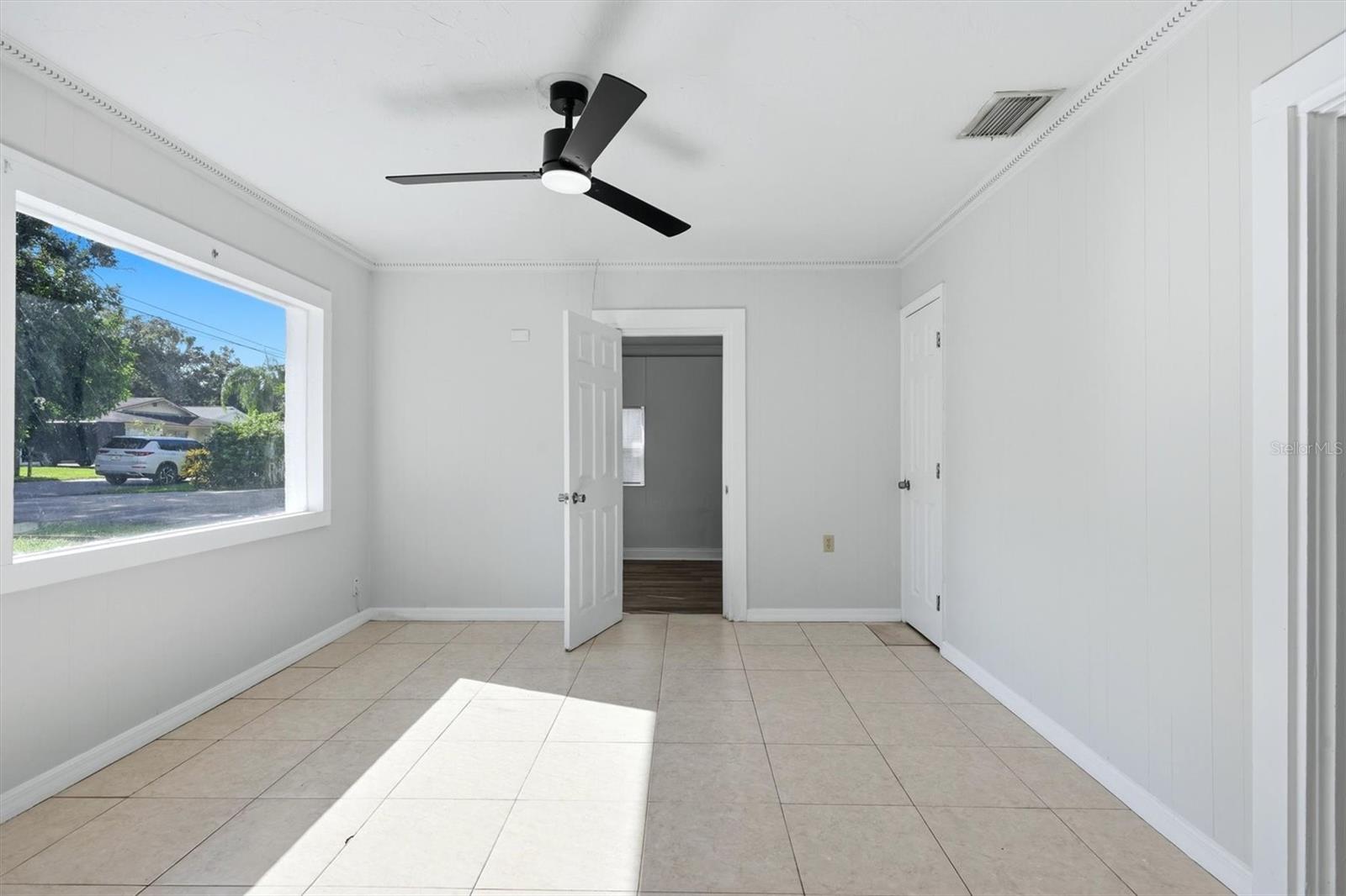 4620 VIOLET AVE — photo 21