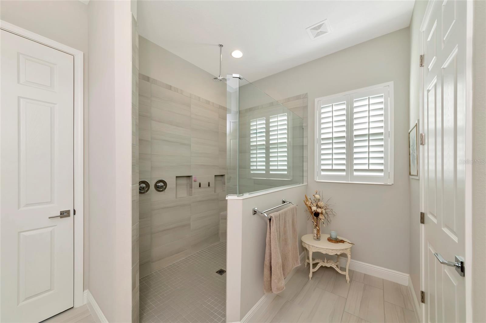 3831 158TH AVENUE CIR E — photo 39
