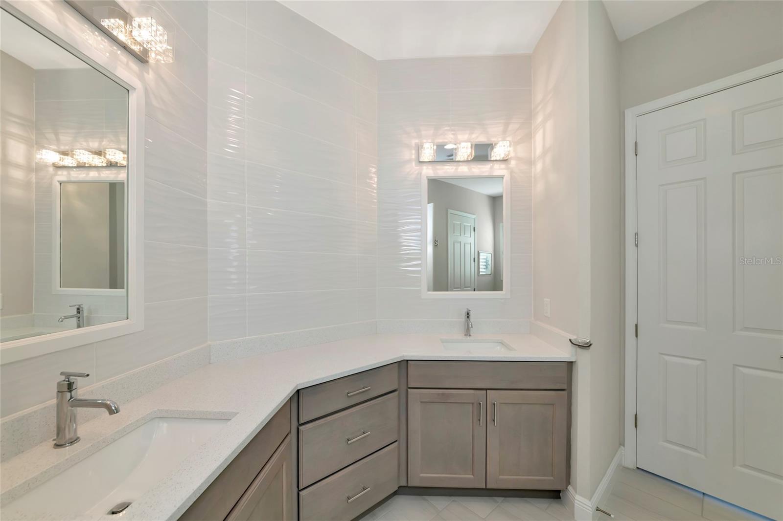 3831 158TH AVENUE CIR E — photo 38