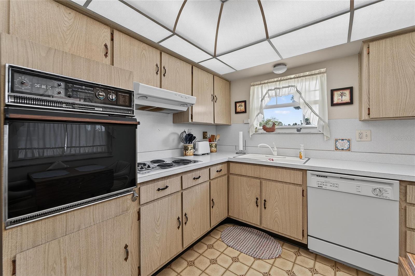 1607 COUNCIL DR — photo 12