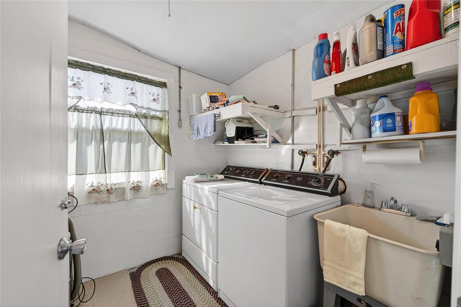 1607 COUNCIL DR — photo 24