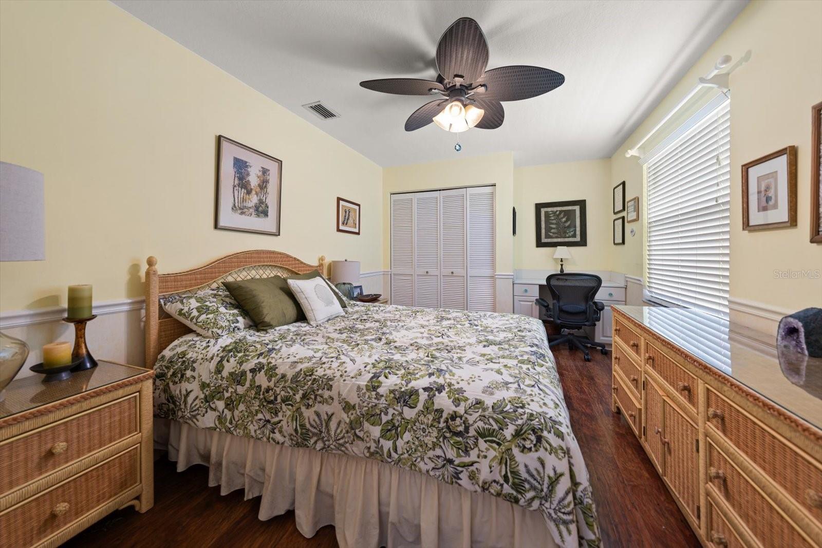 913 WESTWINDS BLVD — photo 27