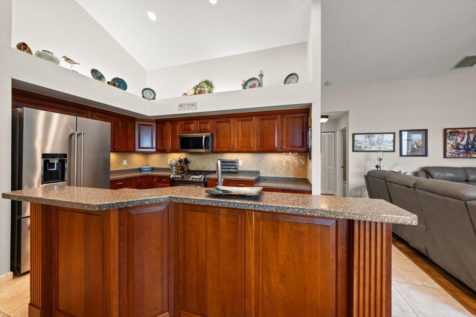 913 WESTWINDS BLVD — photo 11