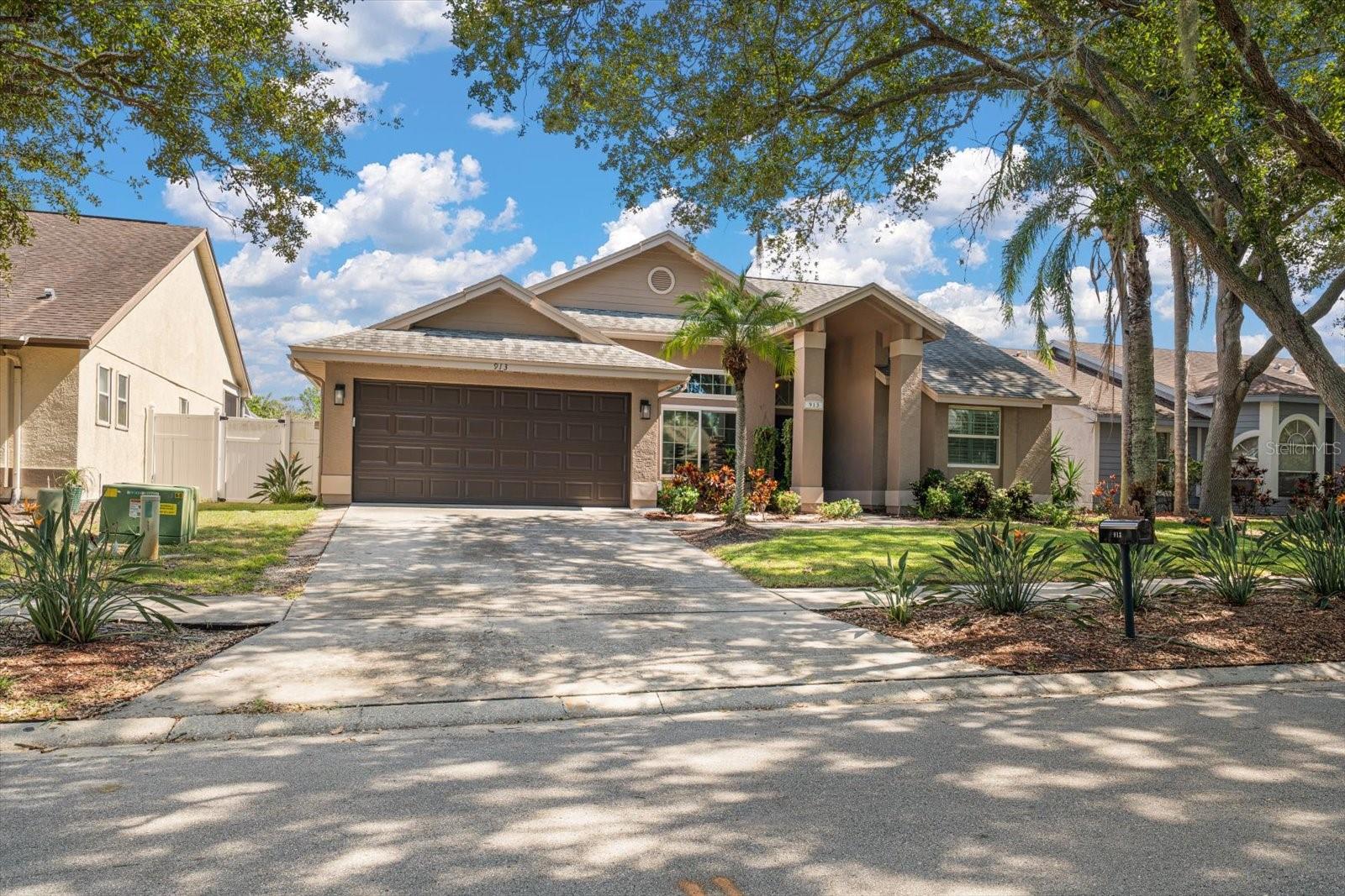 913 WESTWINDS BLVD — photo 2