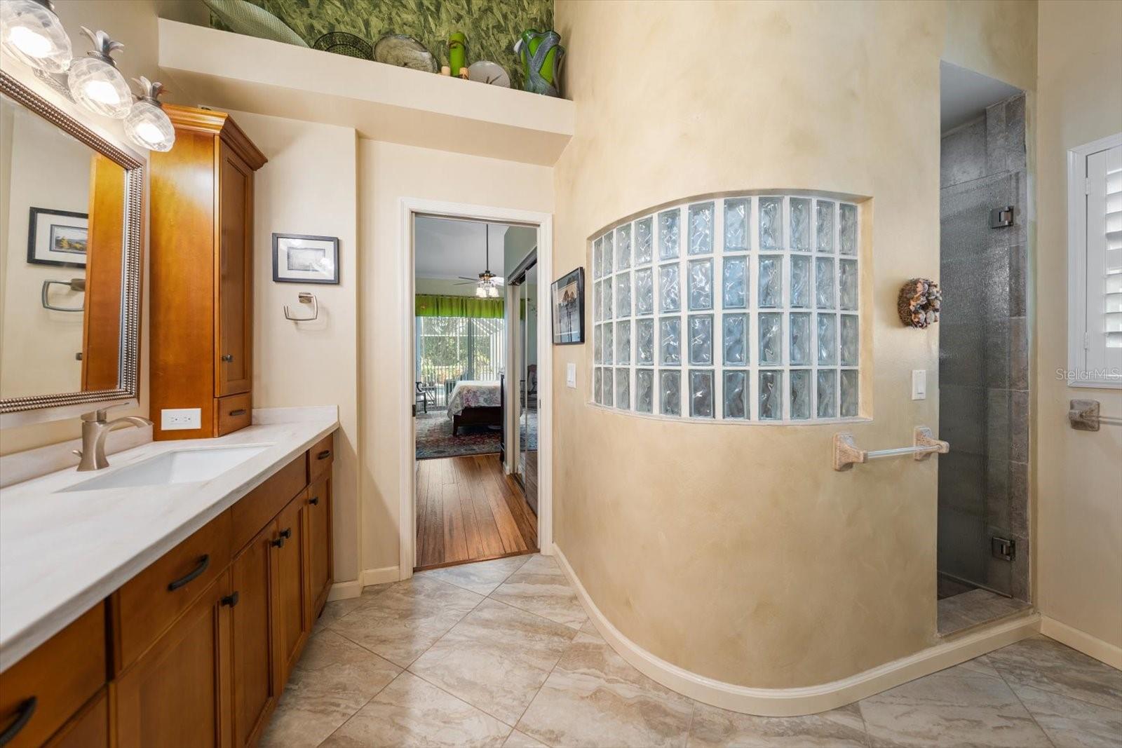 913 WESTWINDS BLVD — photo 21