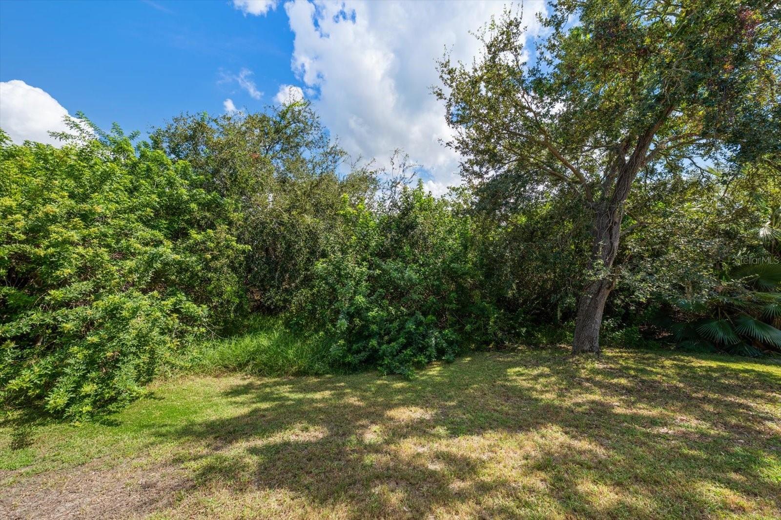 913 WESTWINDS BLVD — photo 38