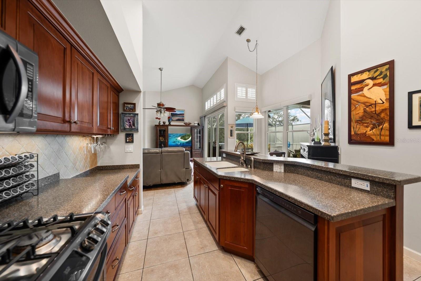913 WESTWINDS BLVD — photo 13