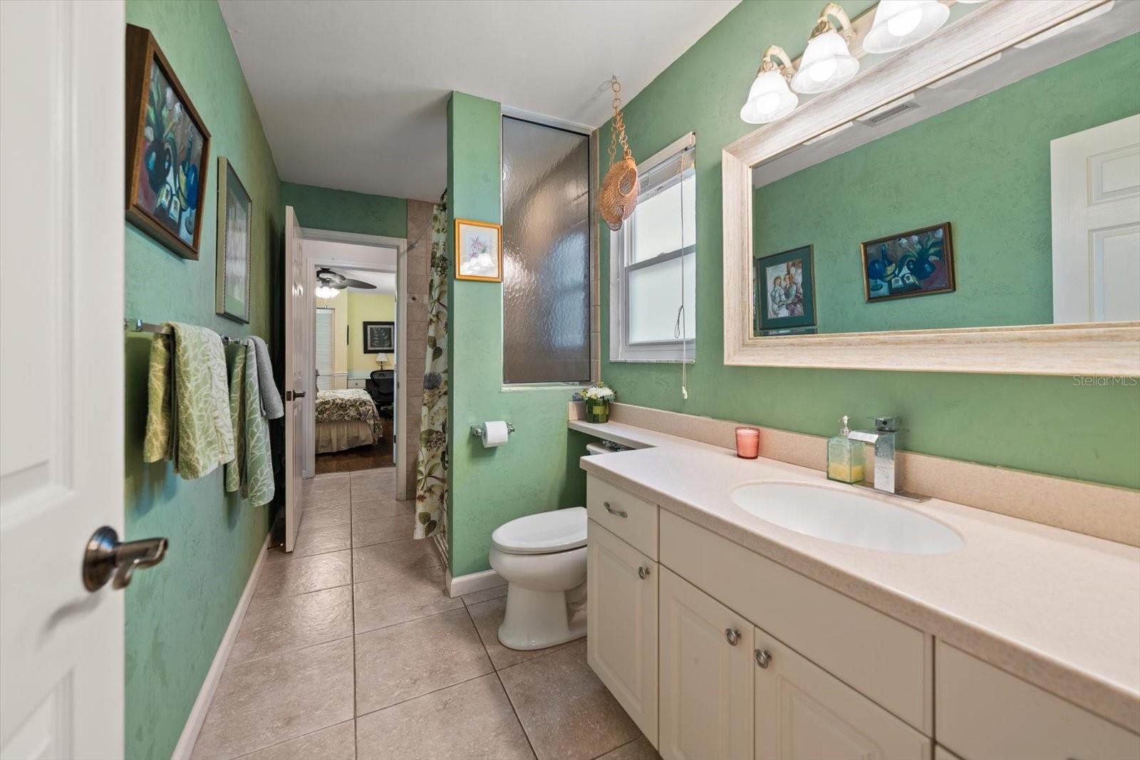 913 WESTWINDS BLVD — photo 26