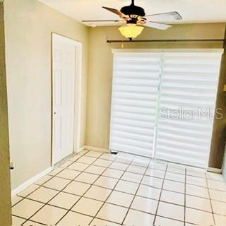 916 KNIGHT ST — photo 4