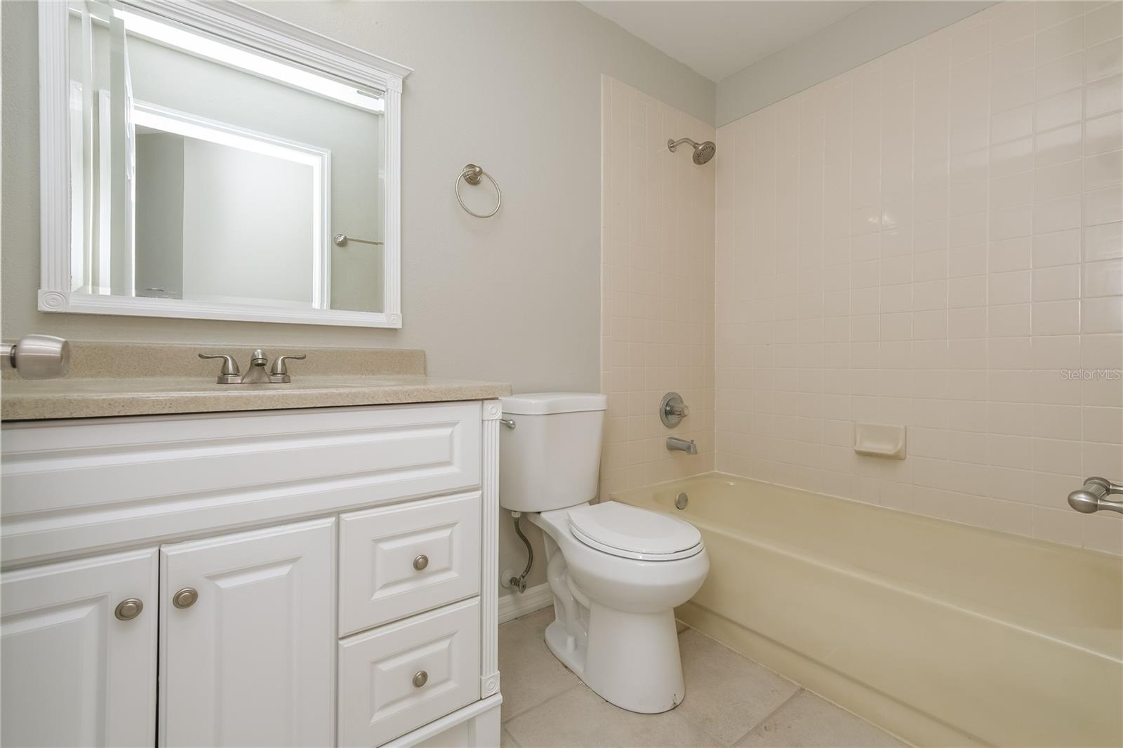 13424 SILVERCREEK DR — photo 12