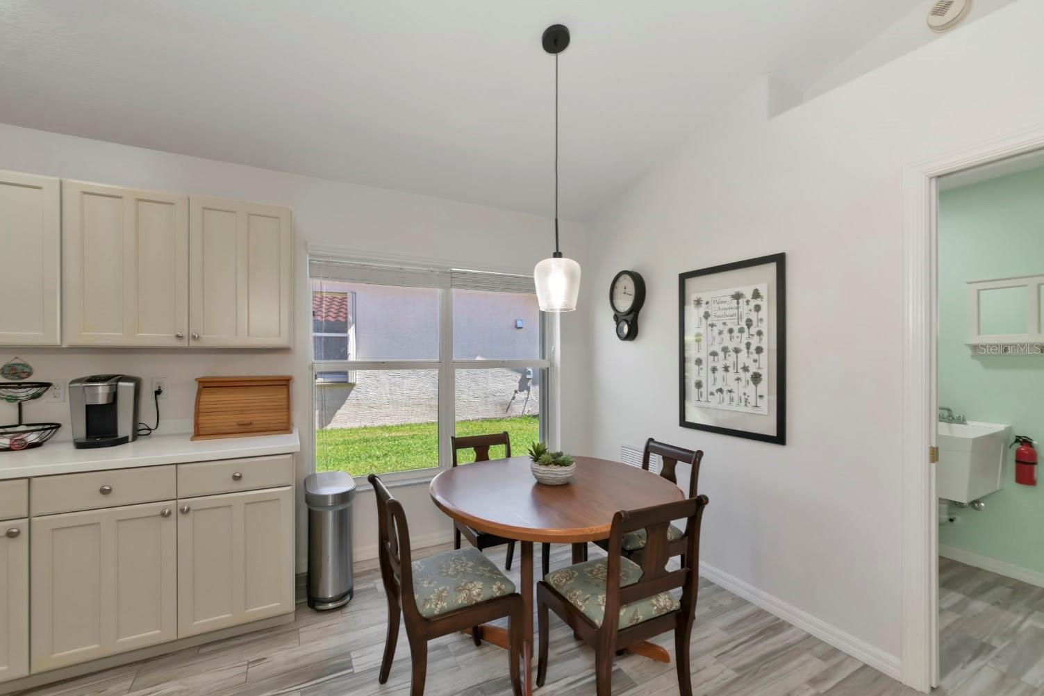5113 FLAGSTONE DR — photo 16