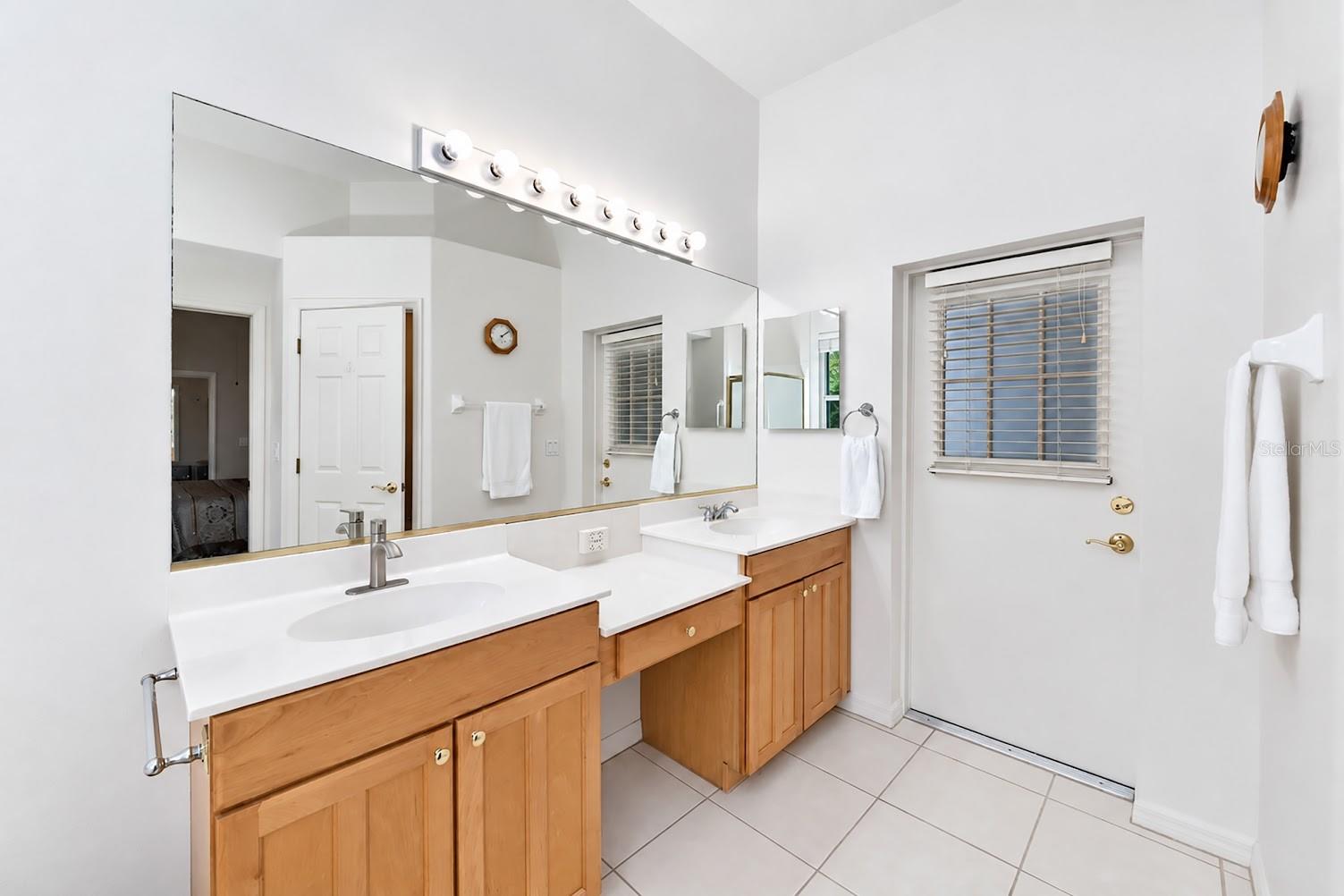 5113 FLAGSTONE DR — photo 20