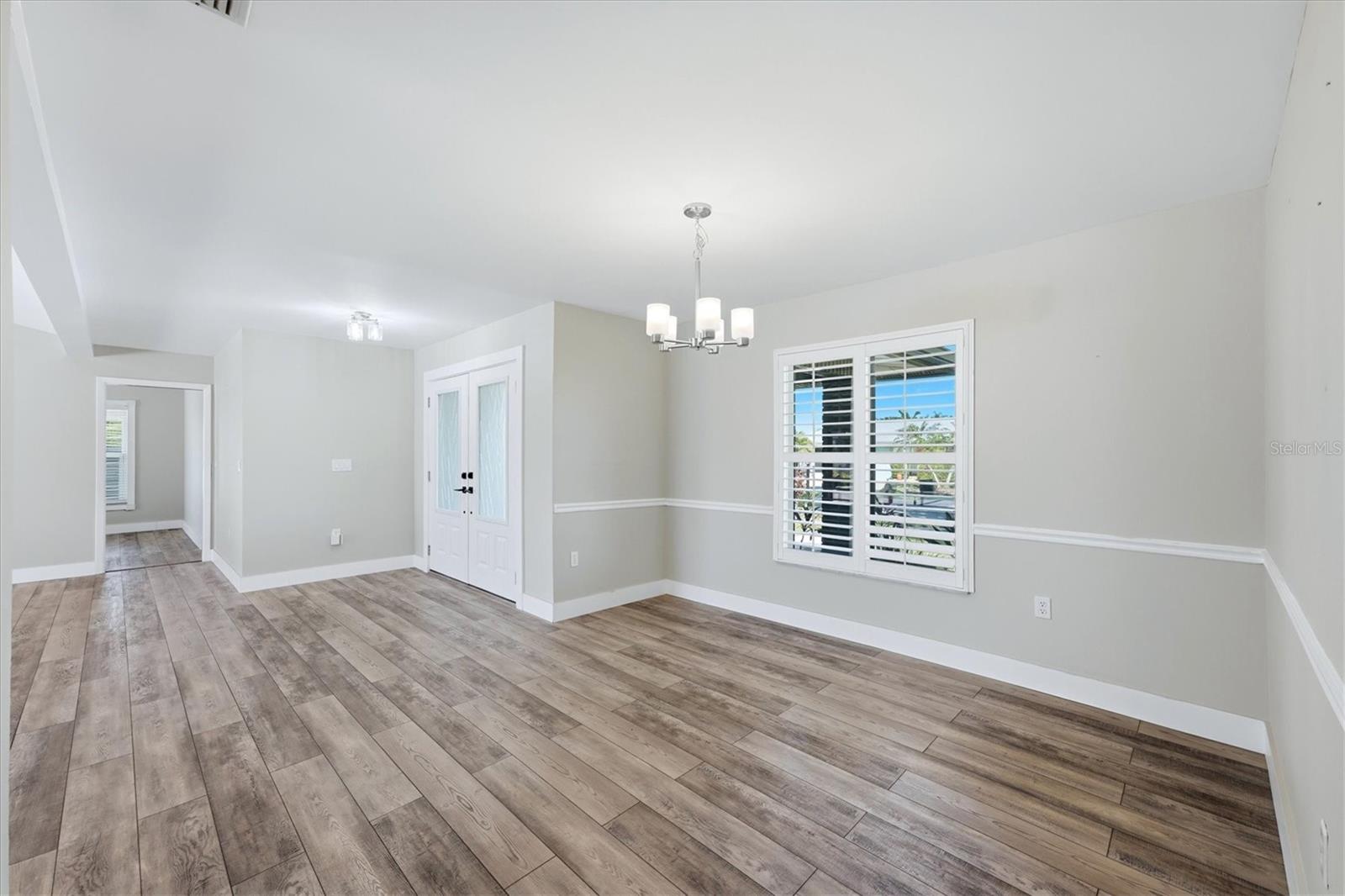 6993 COUNTRY LAKES CIR — photo 23