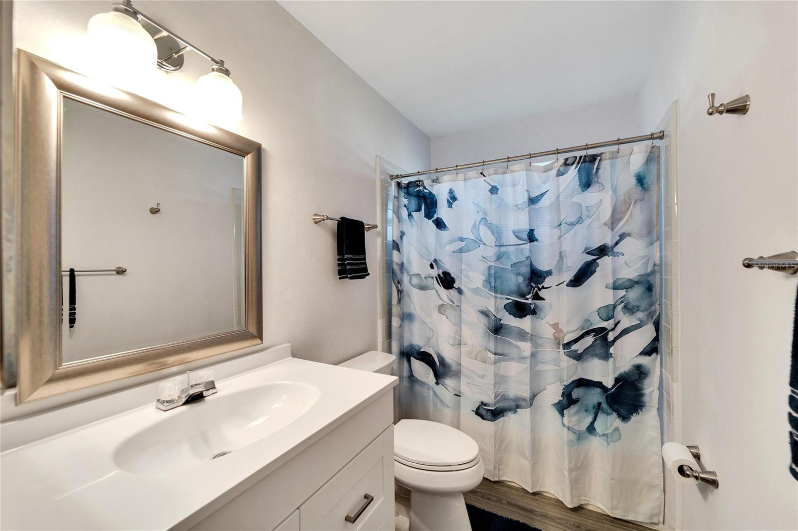 1216 HACIENDA DR — photo 35