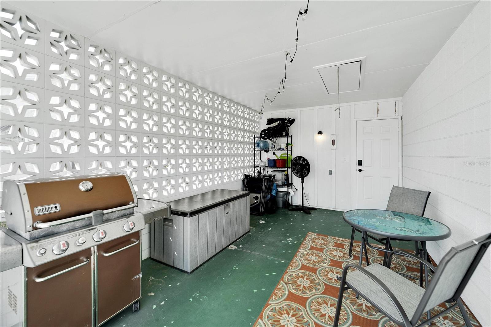 1216 HACIENDA DR — photo 44