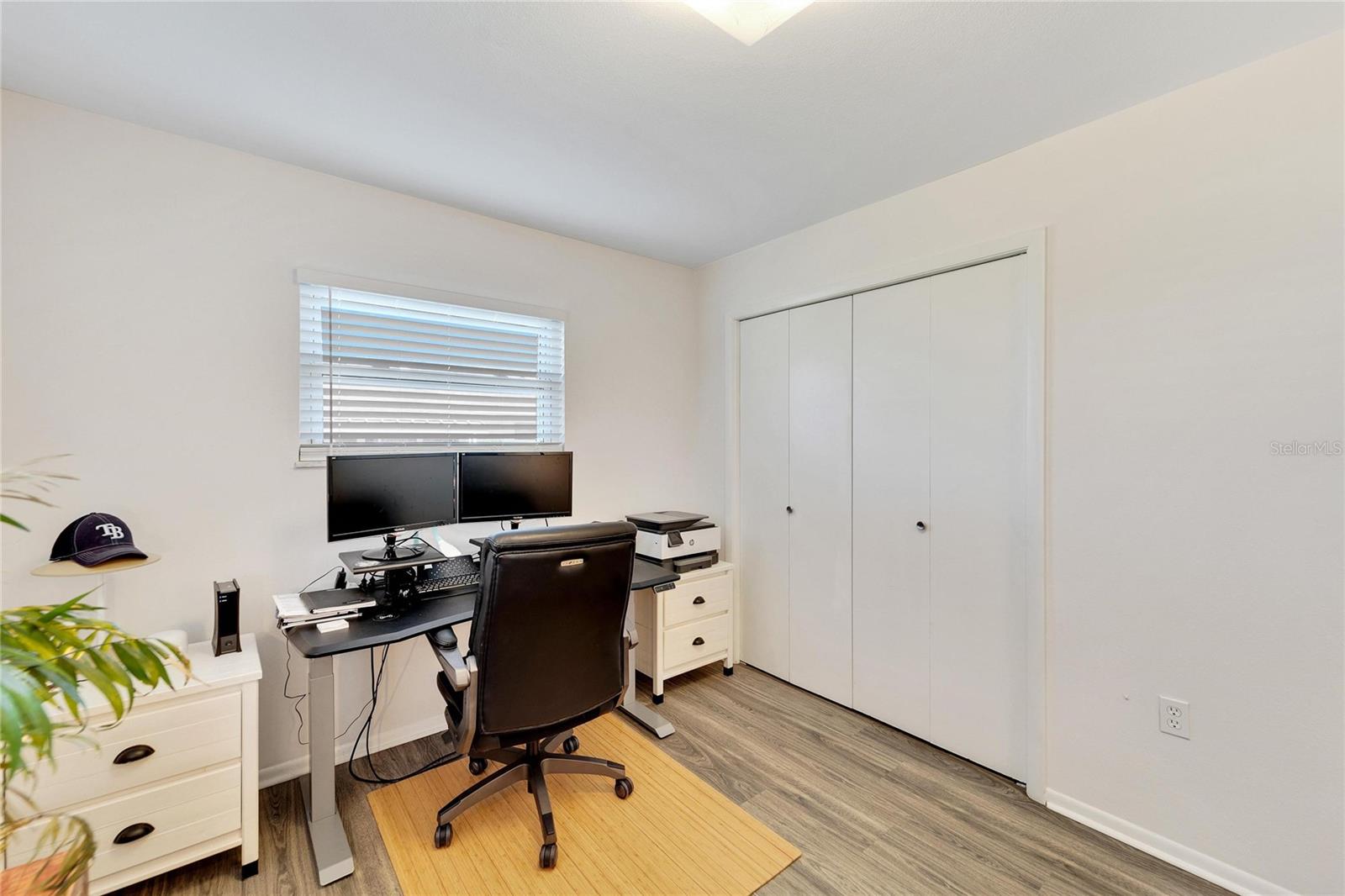 1216 HACIENDA DR — photo 39