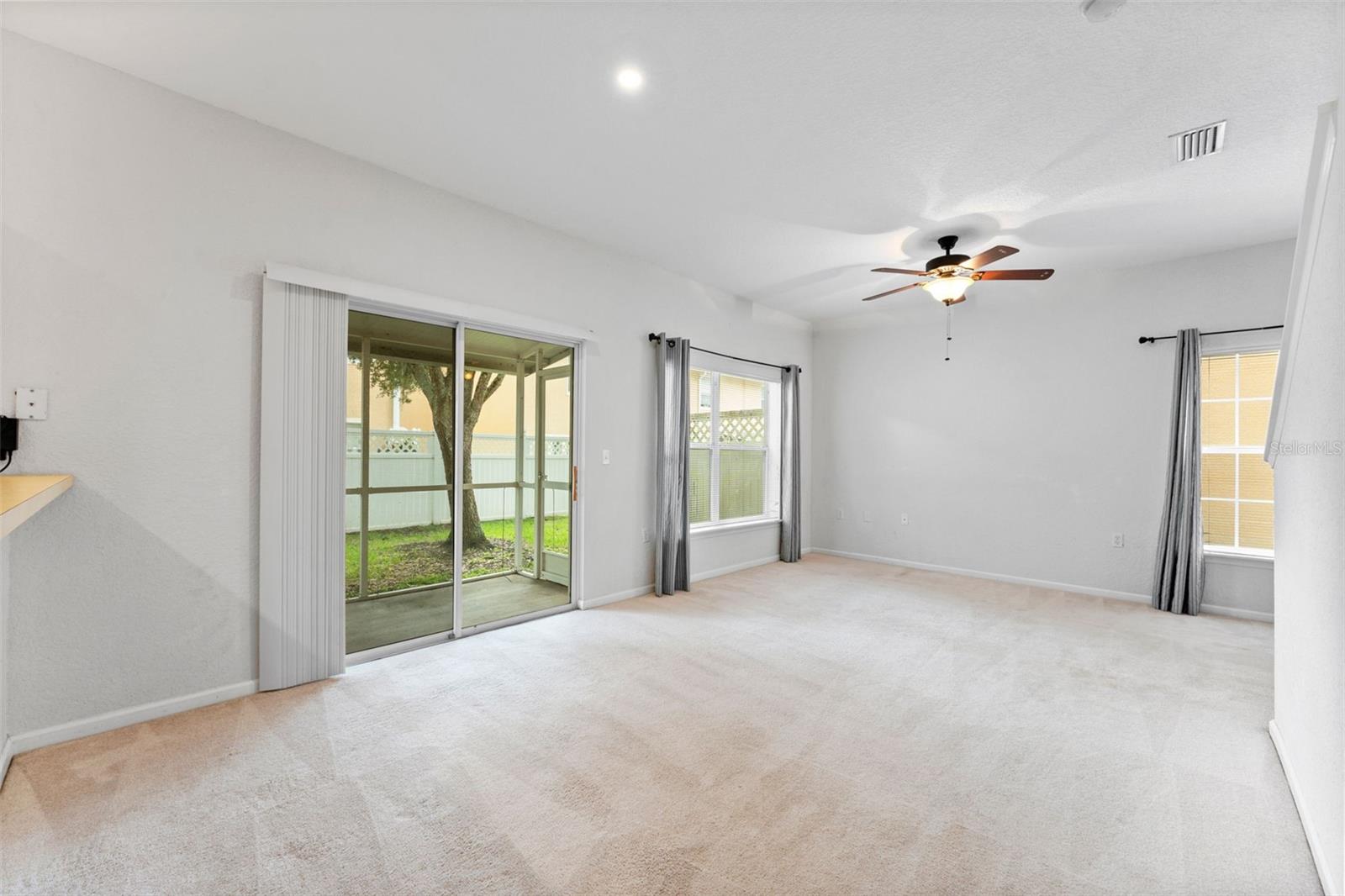 16309 NEWBURY PALMS CT — photo 10