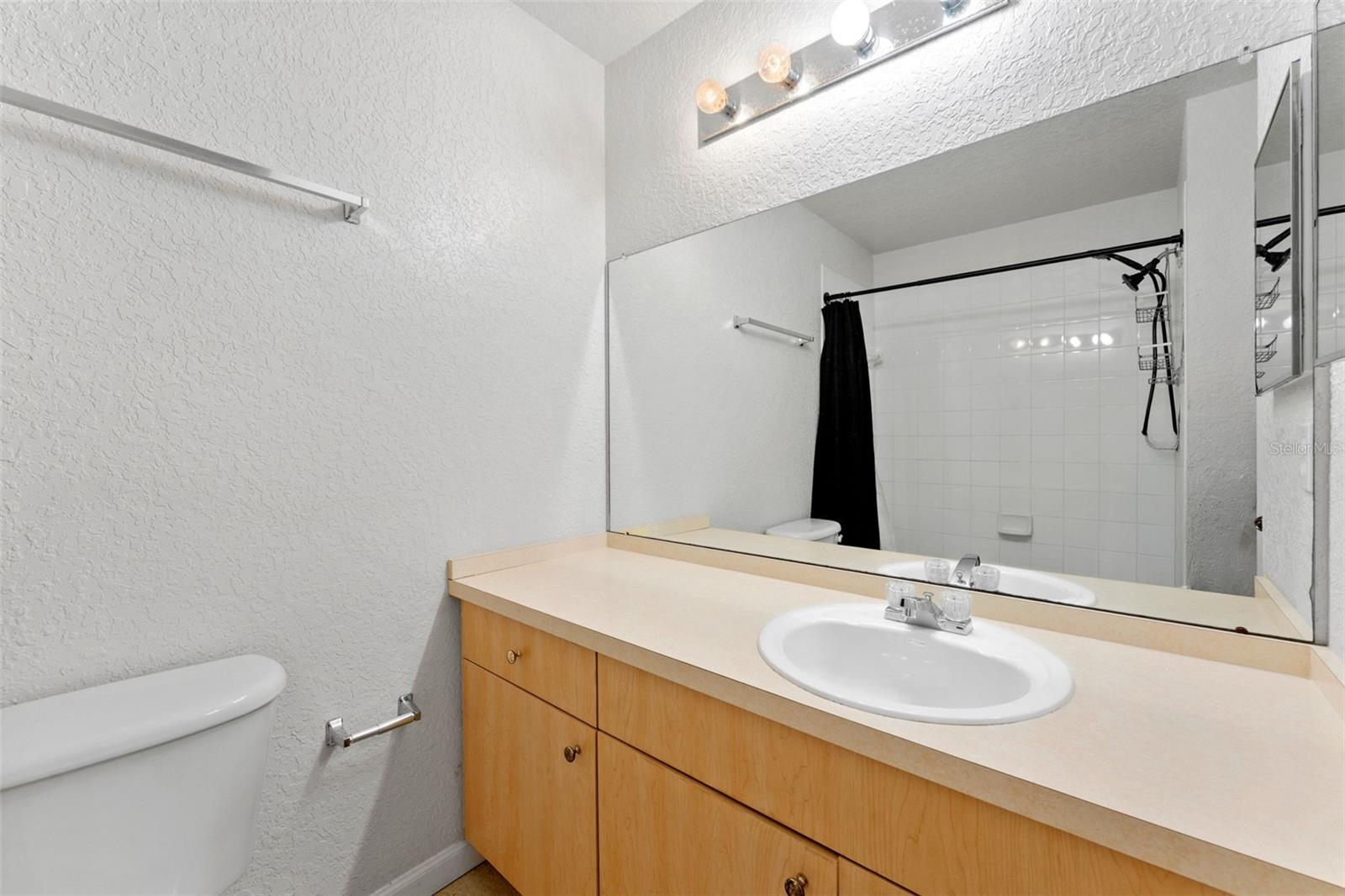 16309 NEWBURY PALMS CT — photo 29