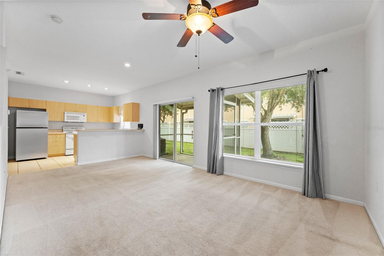 16309 NEWBURY PALMS CT — photo 7
