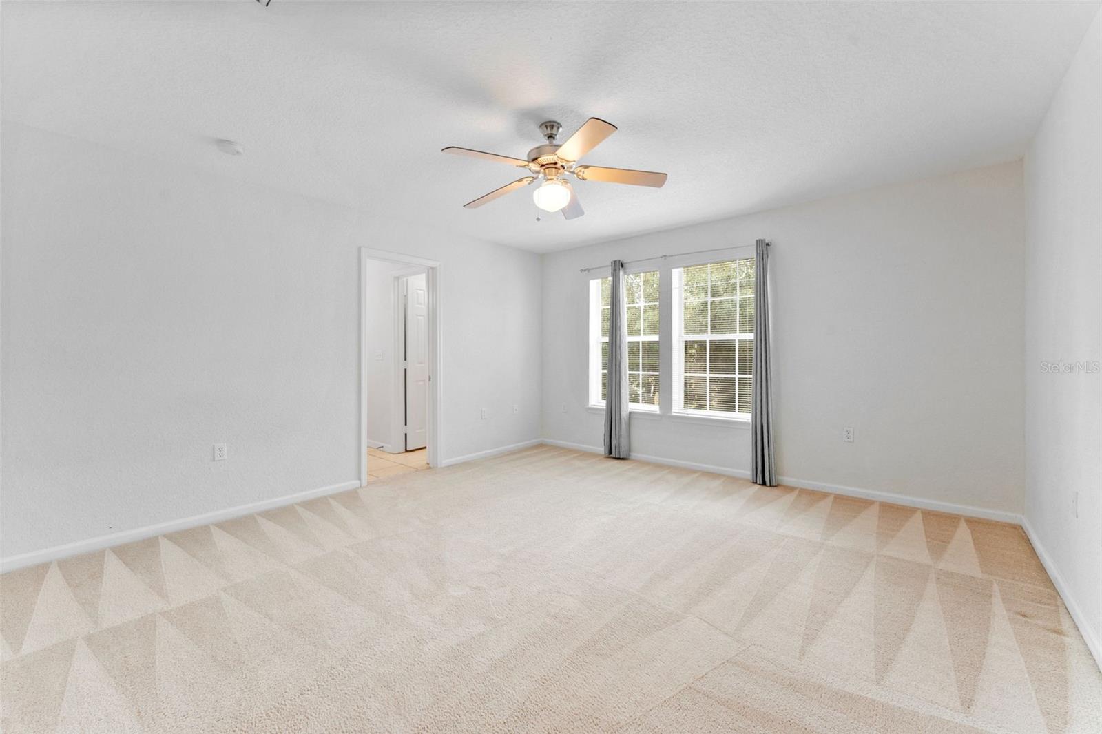 16309 NEWBURY PALMS CT — photo 19