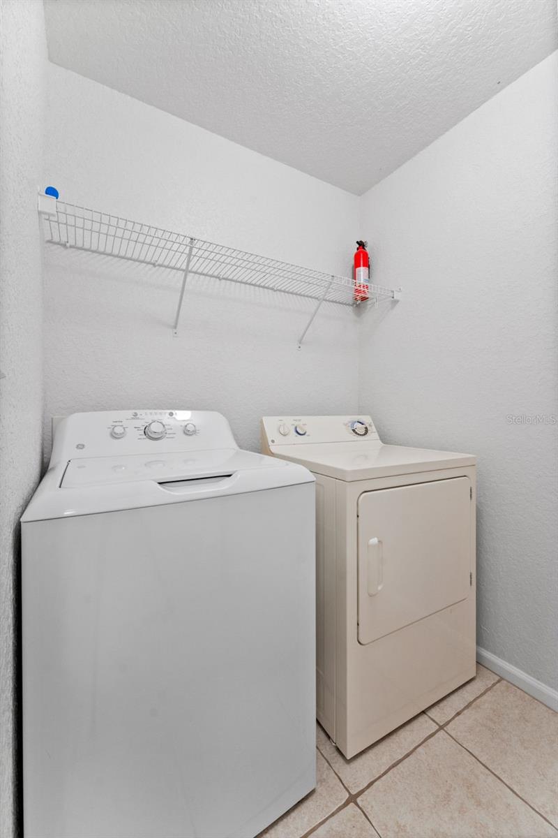 16309 NEWBURY PALMS CT — photo 36