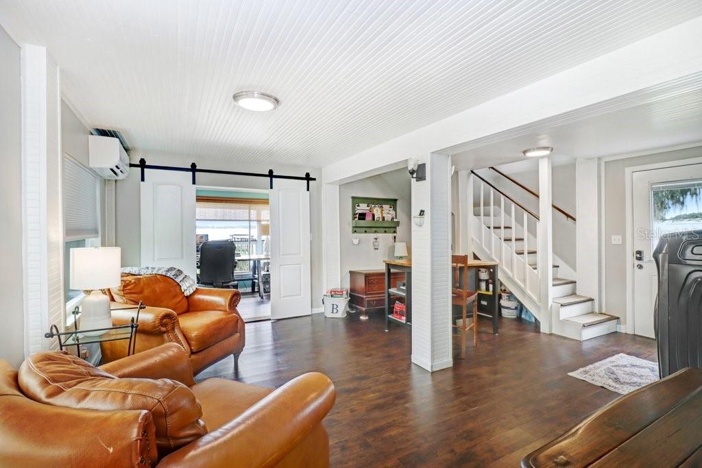 11337 KNIGHTS GRIFFIN RD — photo 40