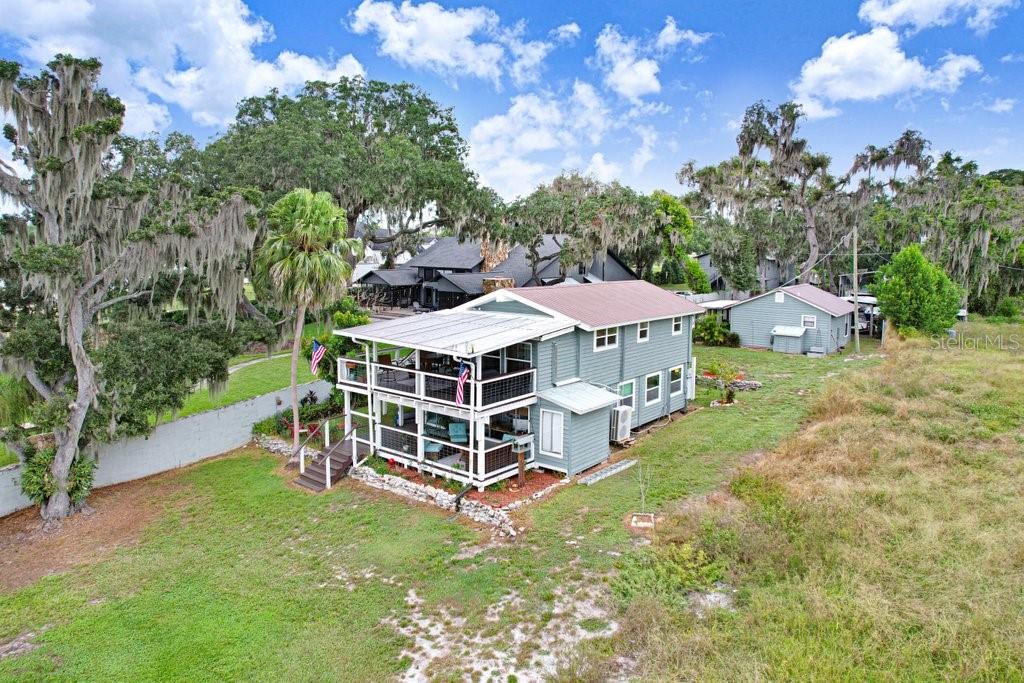 11337 KNIGHTS GRIFFIN RD — photo 13