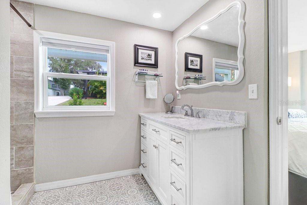 11337 KNIGHTS GRIFFIN RD — photo 44