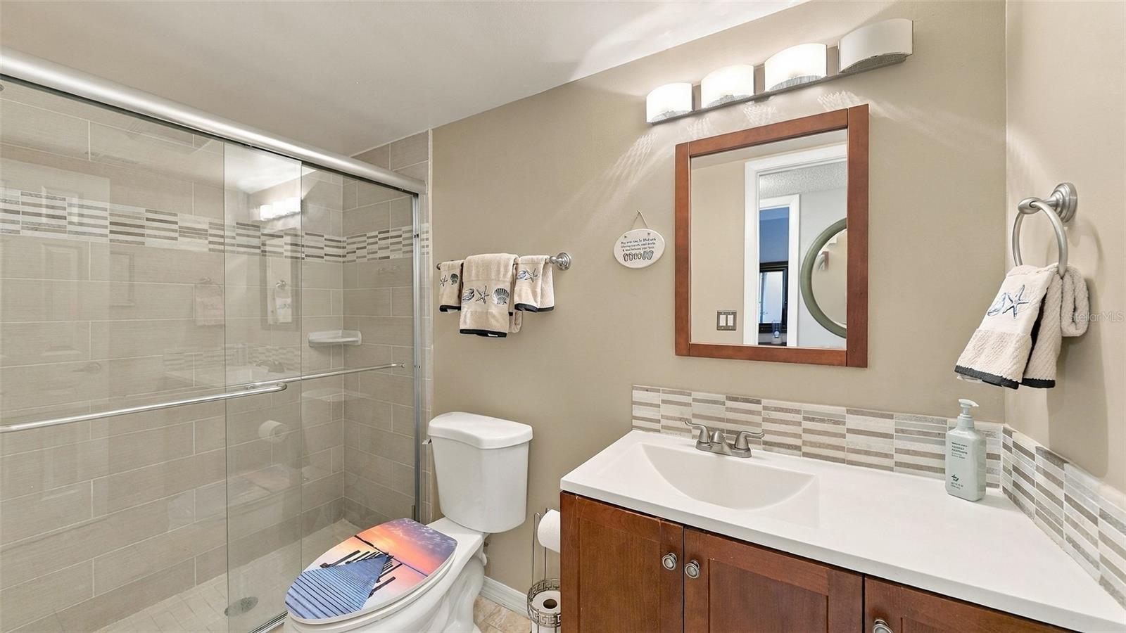 1622 STICKNEY POINT RD #22-102 — photo 21