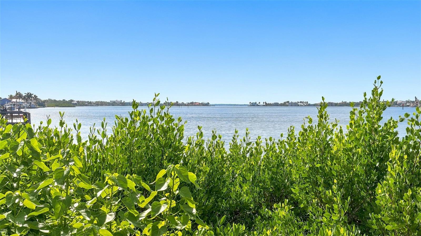 1622 STICKNEY POINT RD #22-102 — photo 12